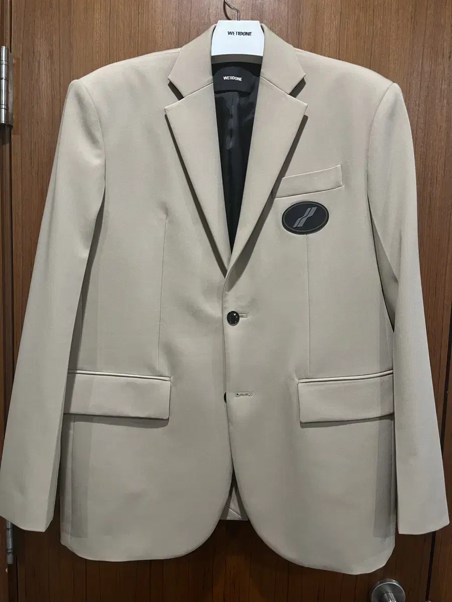 Weldon beige blazer