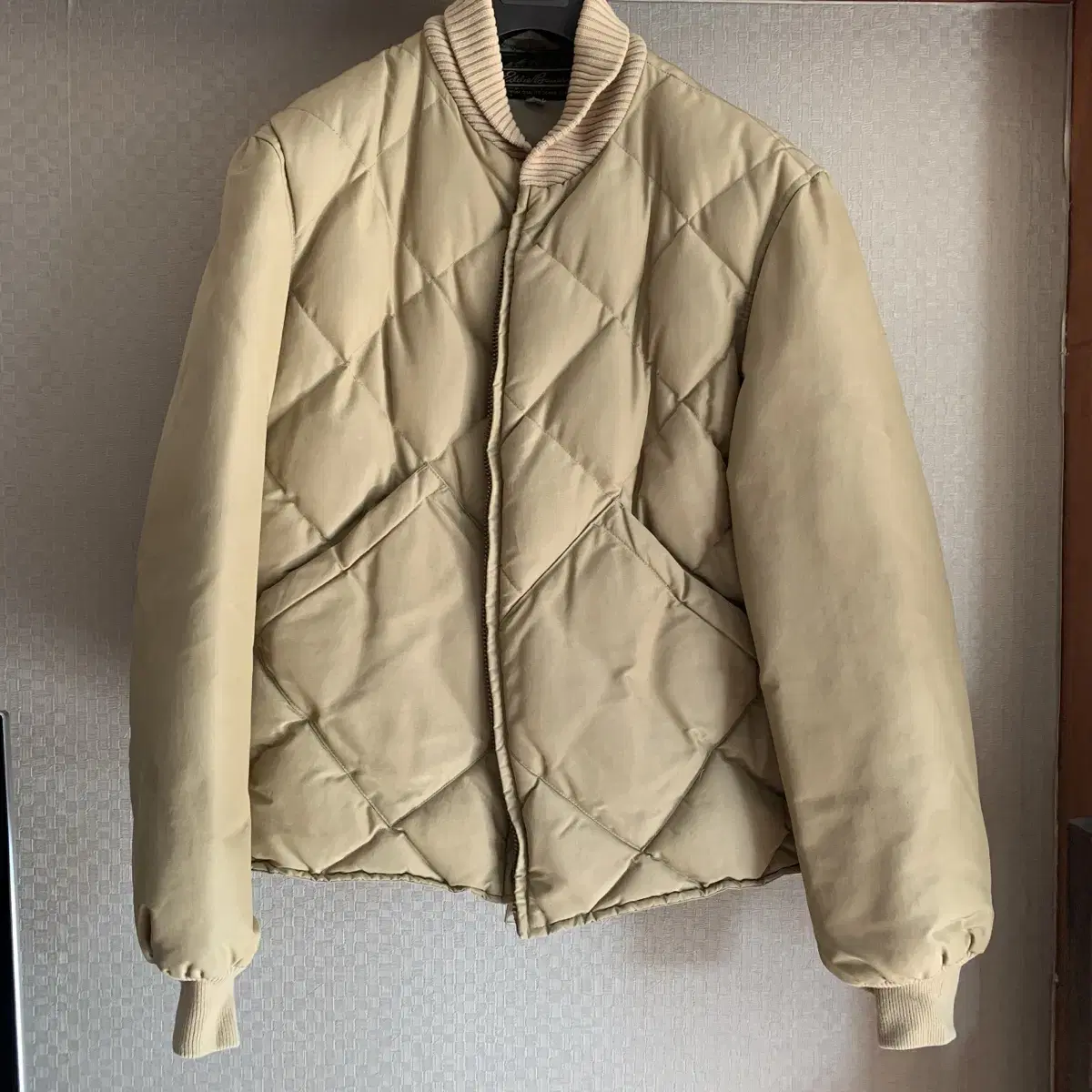 80s Eddie Bauer/ Skyliner Jacket/ 42