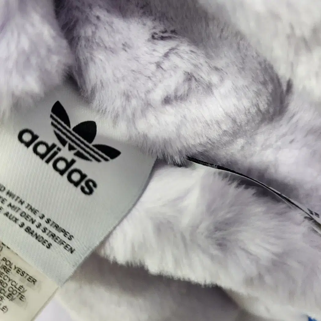 Adidas 국내매장판)새상품 아디다스 봄버자켓 리버시블 퍼 라이트퍼플