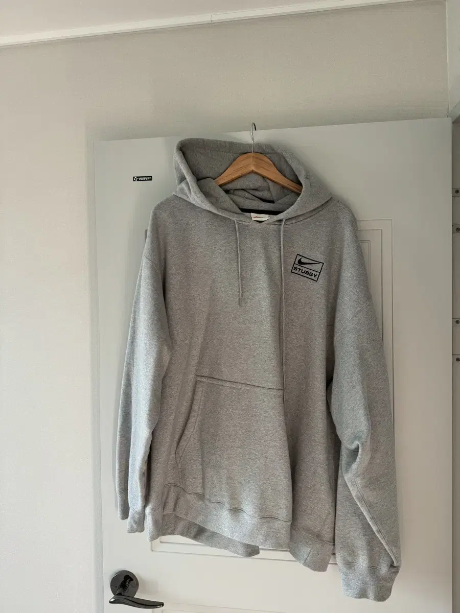 Natusi Hoodie XL (US Size)