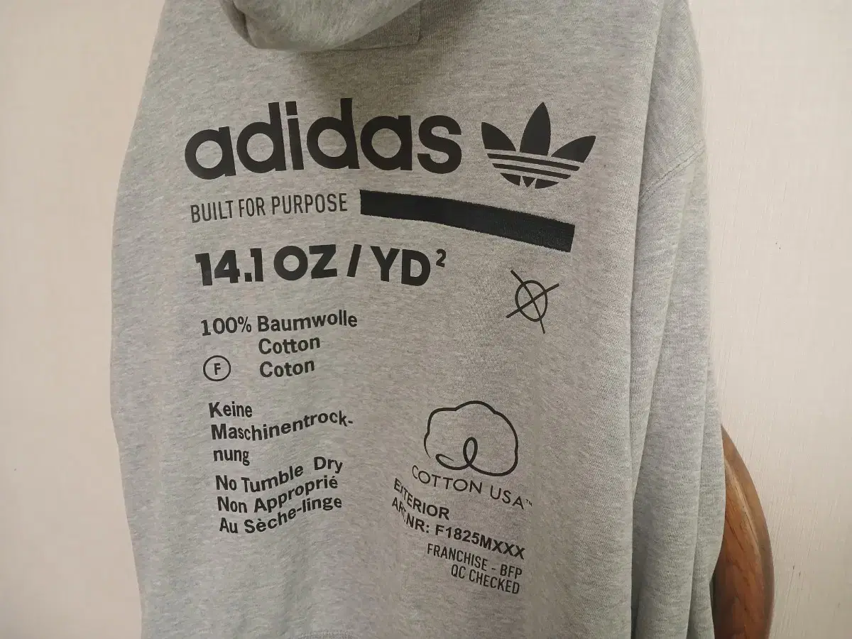 Adidas Backprint Hoodie Zip Up L