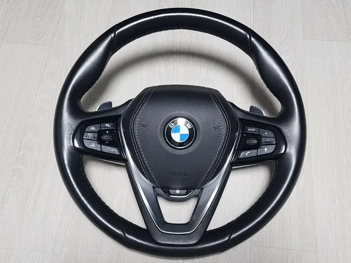 bmw g30 ID6 풀옵션핸들