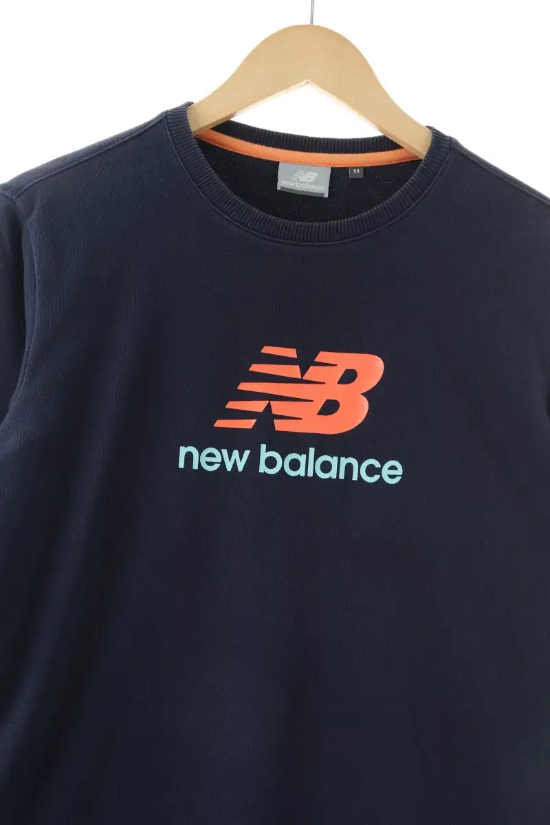 W(S) New Balance Big Logo Old School T-Shirt Navy - FE8F