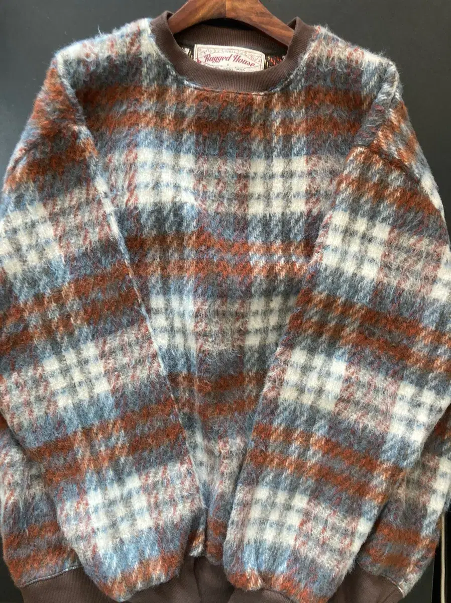 Rugged House Wool Check Top