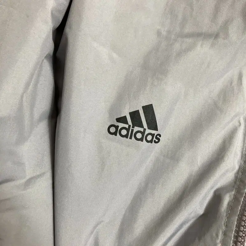 105-110 ADIDAS 아디다스 2002 한일 월드컵 바람막이