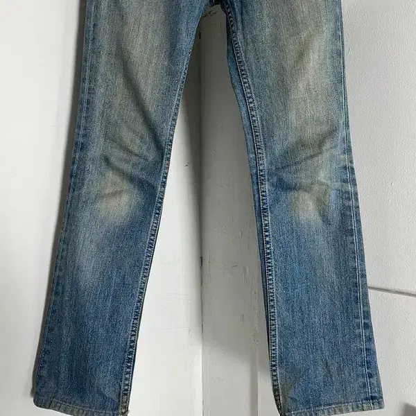 Levis 502 jean