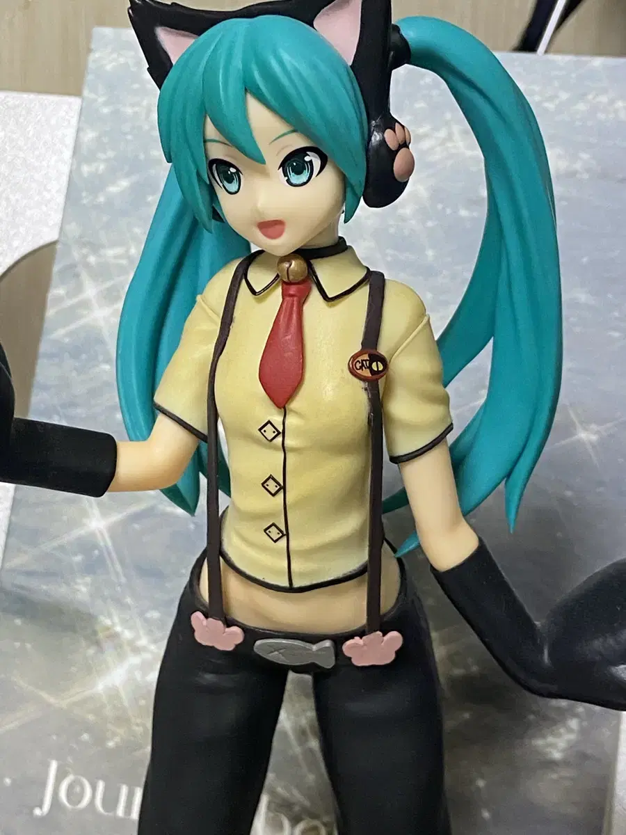 Hatsune Miku Nyan Kokomiku Figures