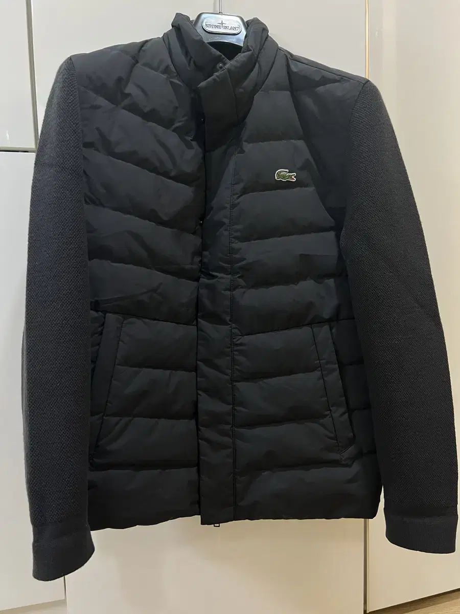 Lacoste Knit Padding M (Brand New)