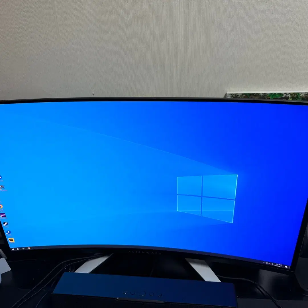 델 DELL AW3225QF 4K 240hz 판매합니다~수원 직거래~