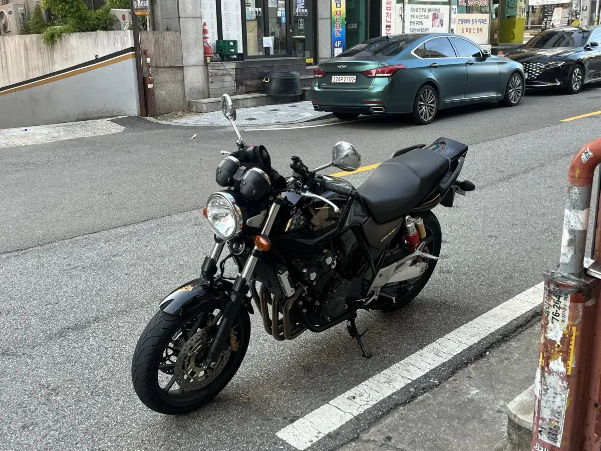 Cb400revo 판매합니다.