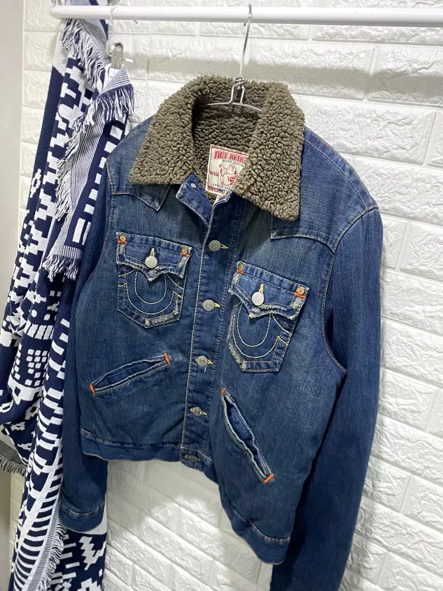 TRUE RELIGION sherpa Denim Jacket