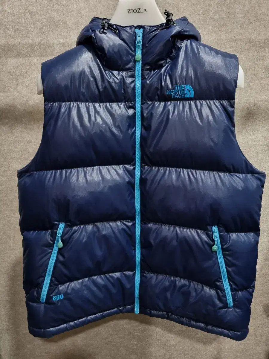 Men's 105 The North Face Goose Down Hooded Padded Vest