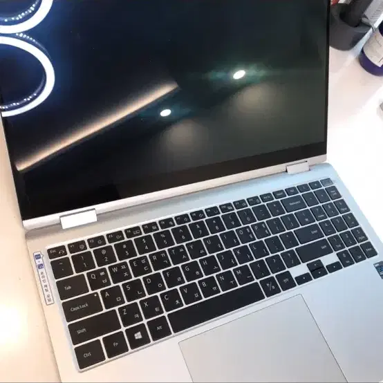 갤럭시북 프로 360 39.6 cm Core i5 / 256 GB N