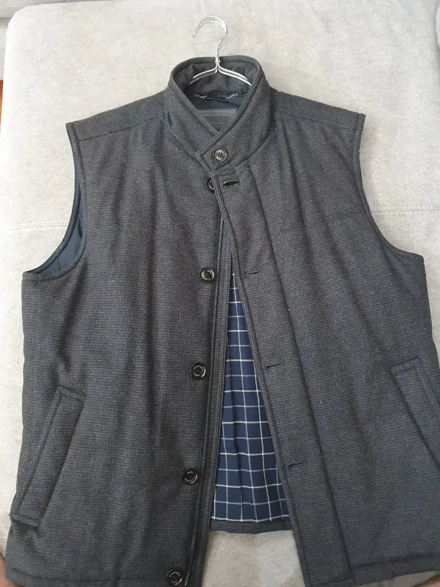 Ermenegildo Zegna Padded Vest XL with removable hood