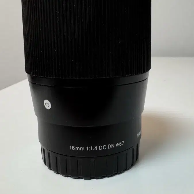 시그마 16mm f1.4 DC DN / 소니 E 마운트