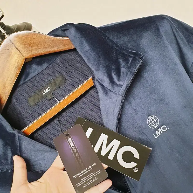 새상품) LMC 엘엠씨 벨벳자켓 트랙탑 남L