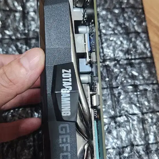 그래픽카드 GTX 1660 ti 6GB