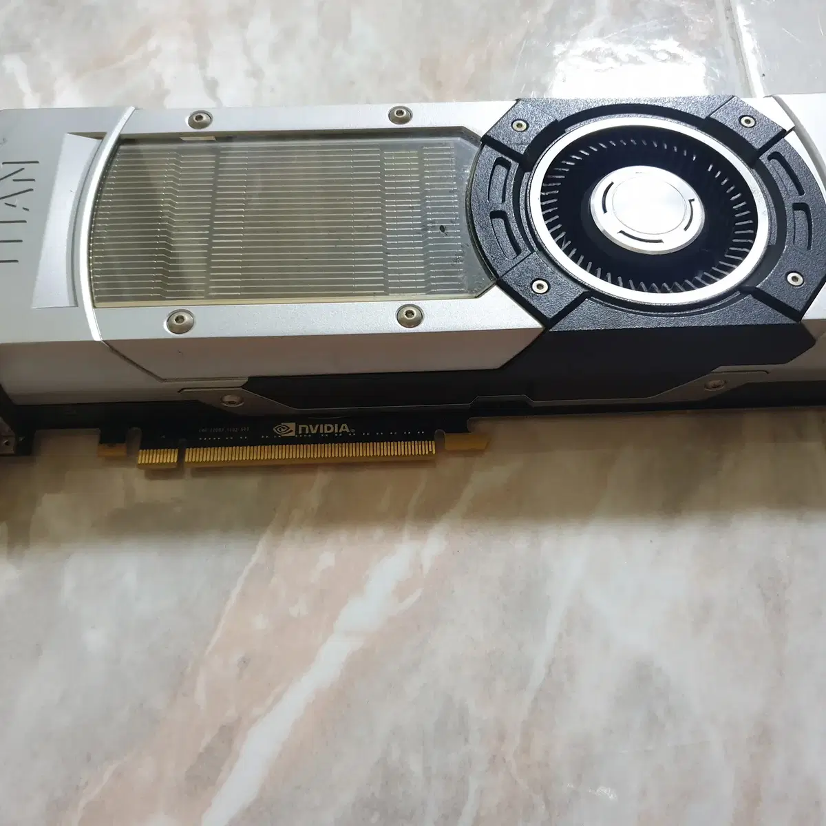 TITAN GEFORCE GTX  6G 8만원