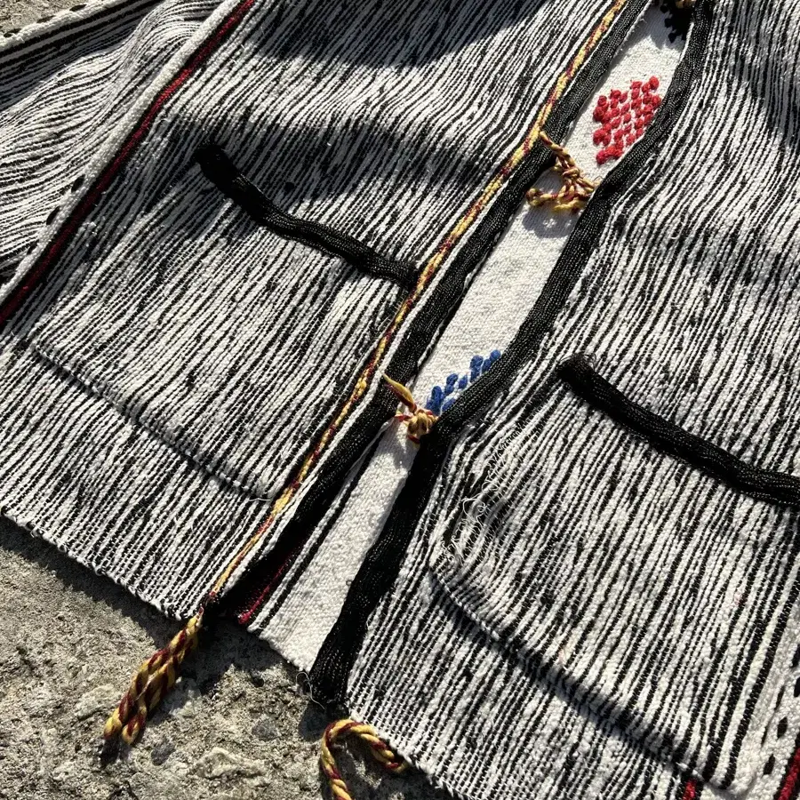 OLD NATIVE HAND WOVEN BLANKET 네이티브아메리칸자켓