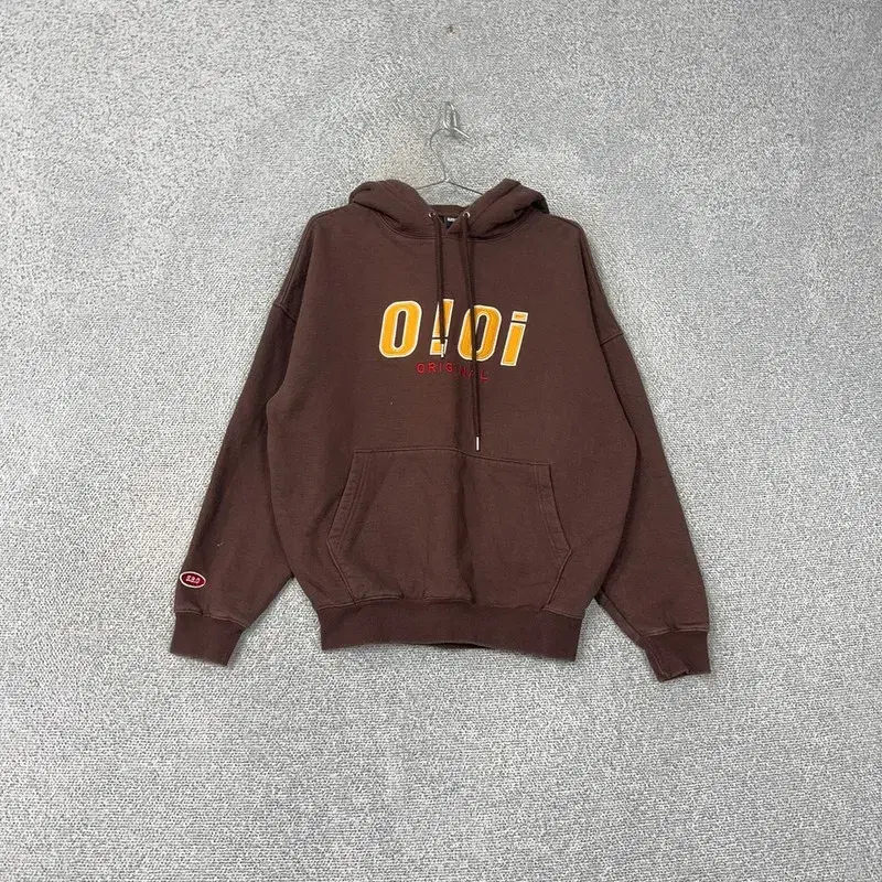 5252 OIOI Logo Vintage Brown Overfit Sweatshirt M