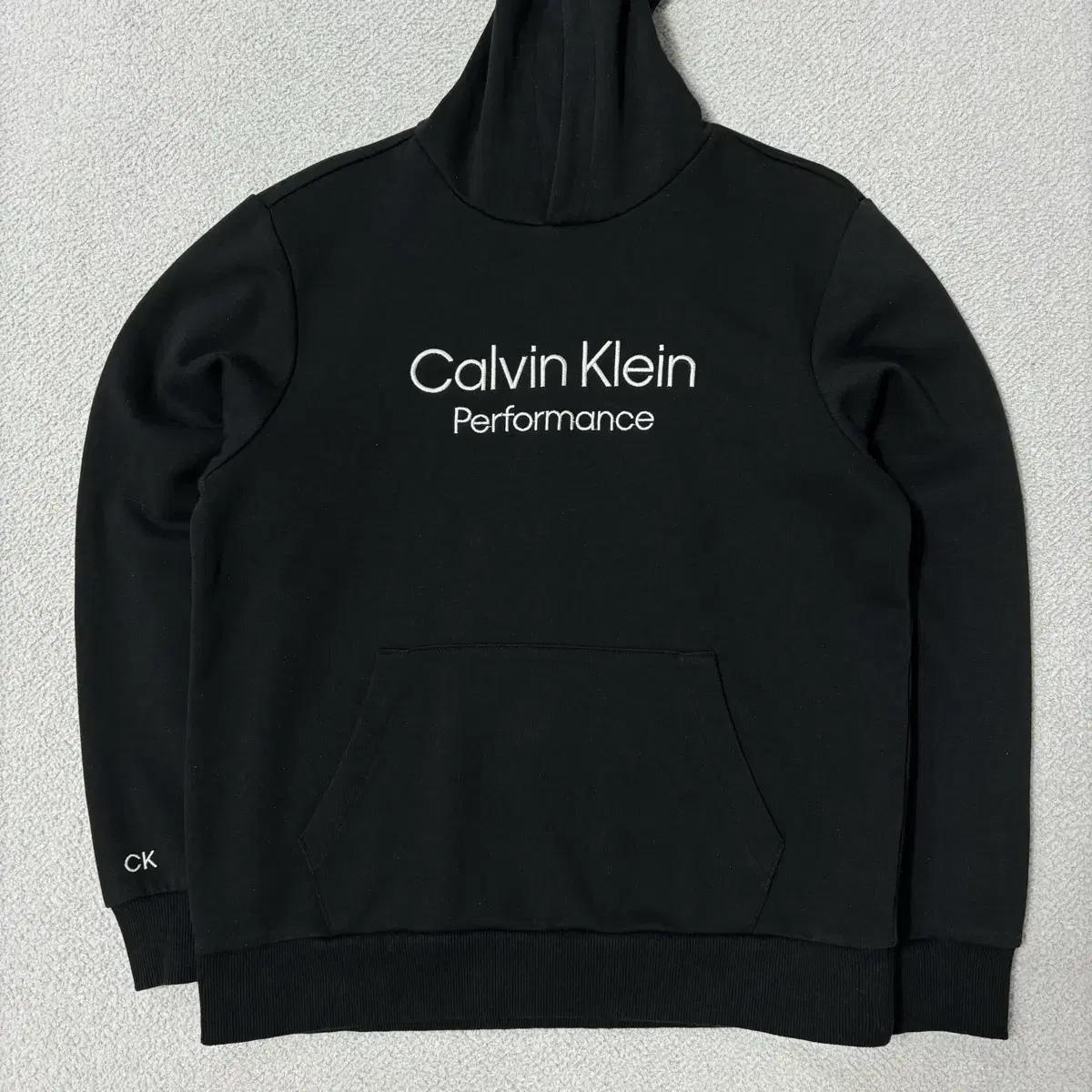 Kelvin Klein Hoodie