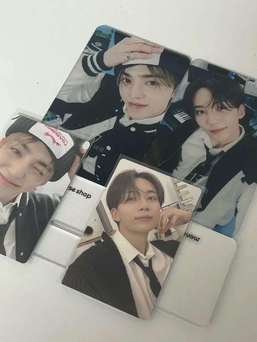 Seventeen s.coups jeonghan weverse pre-order benefit photocard acrylic cradles sell individual bulk