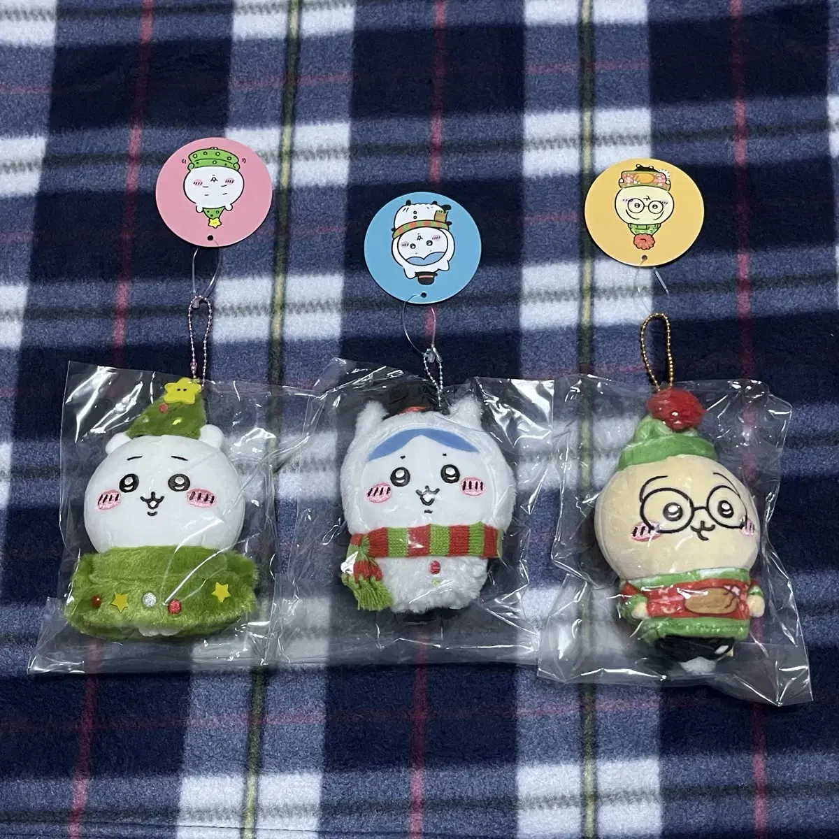 [Unsealed] Chiikawa Market 2023 Christmas Mascot Set