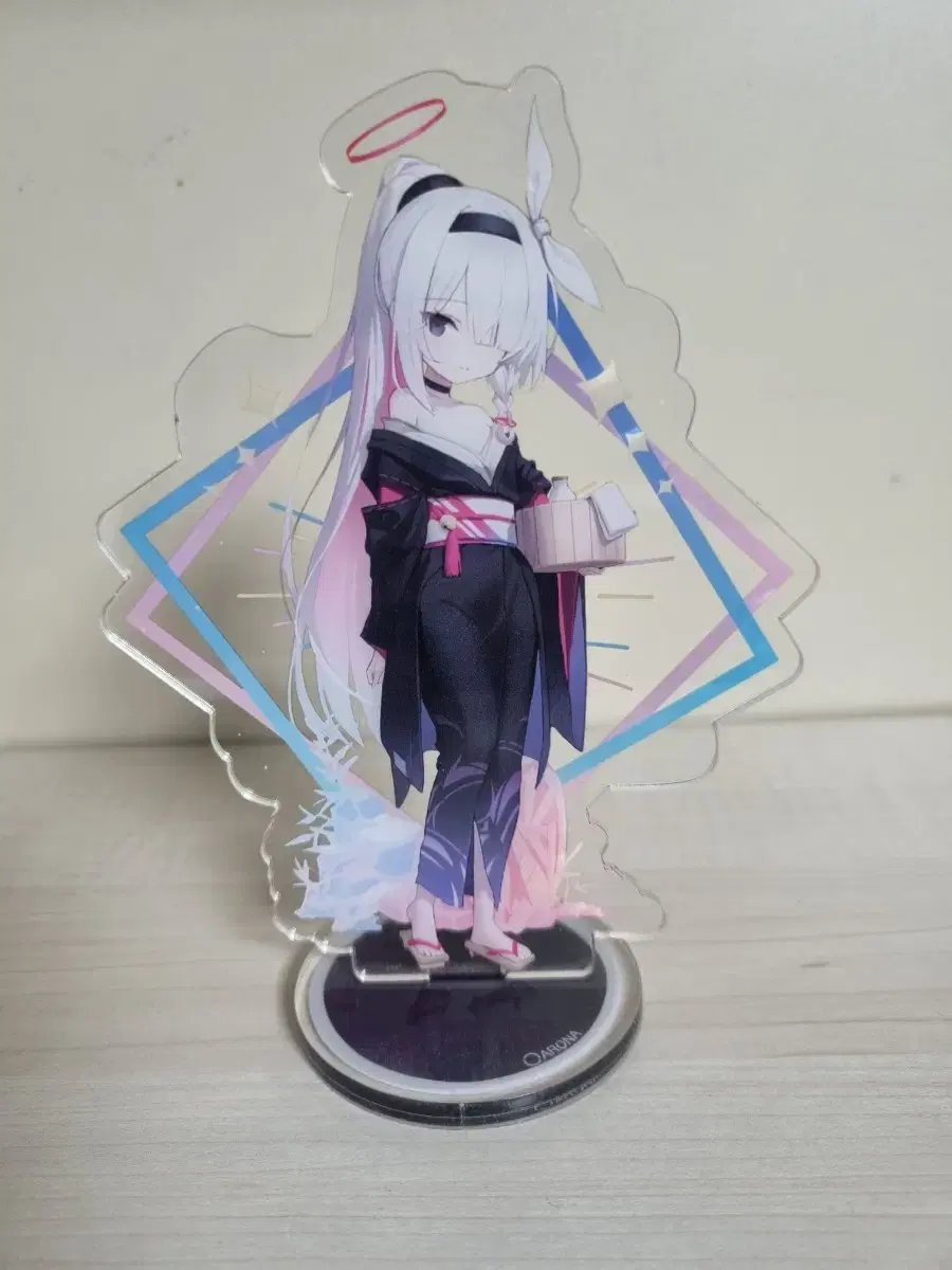 Bloo Aca Prana Acrylic Stand