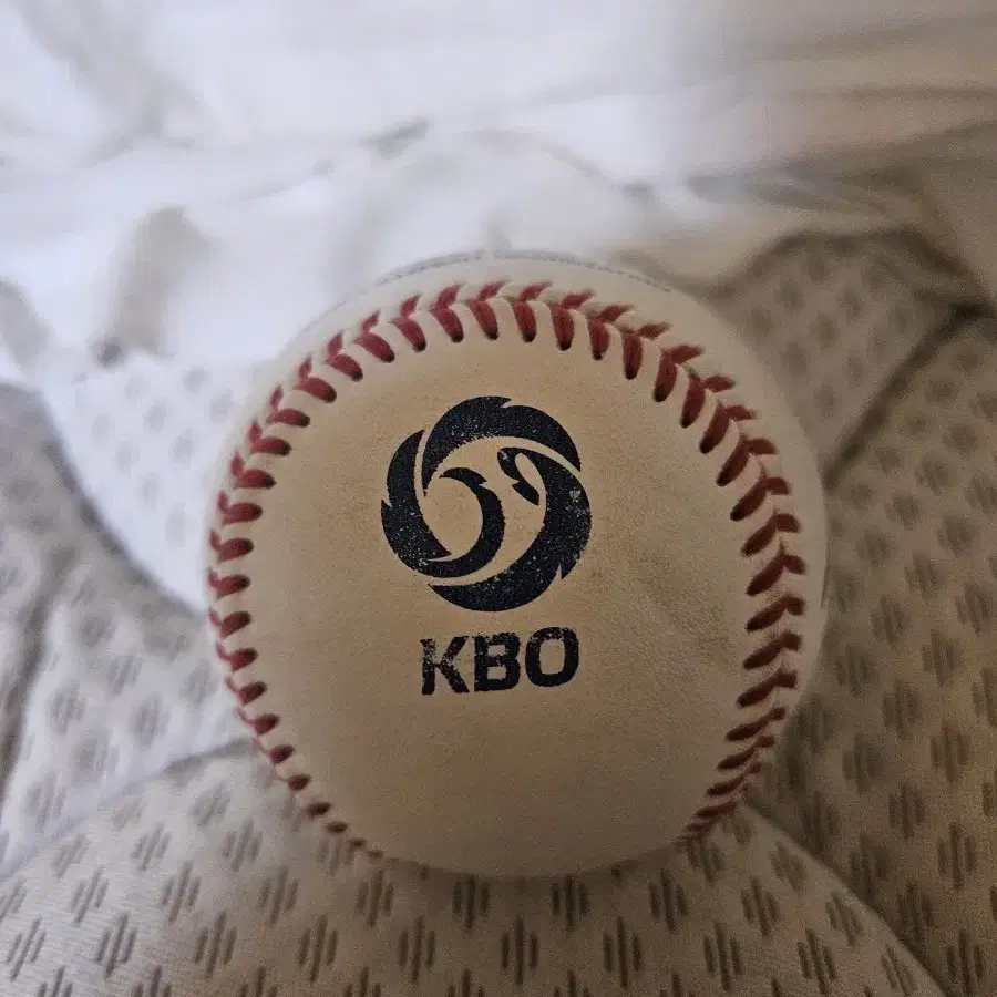 kbo 공인구 문동주 싸인볼