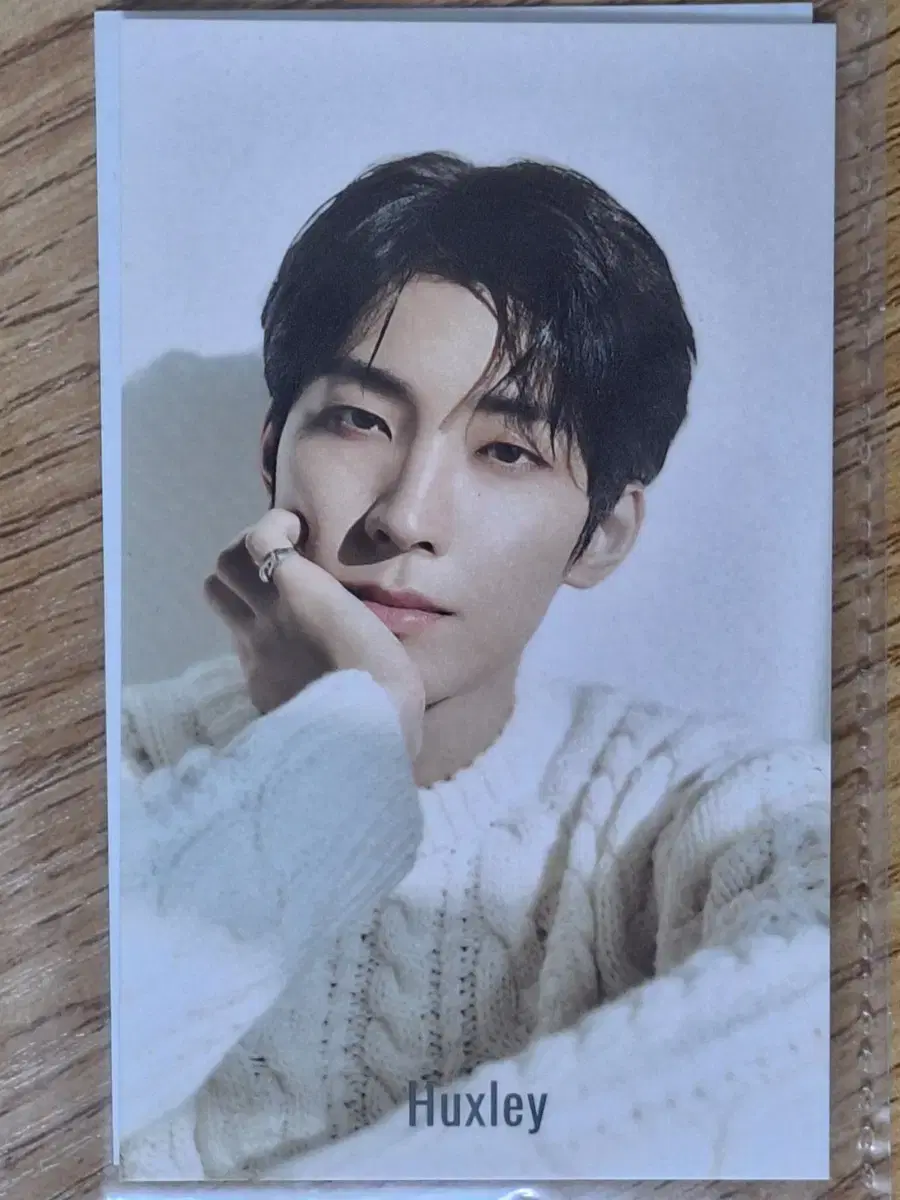 Huxley wonwoo photocard