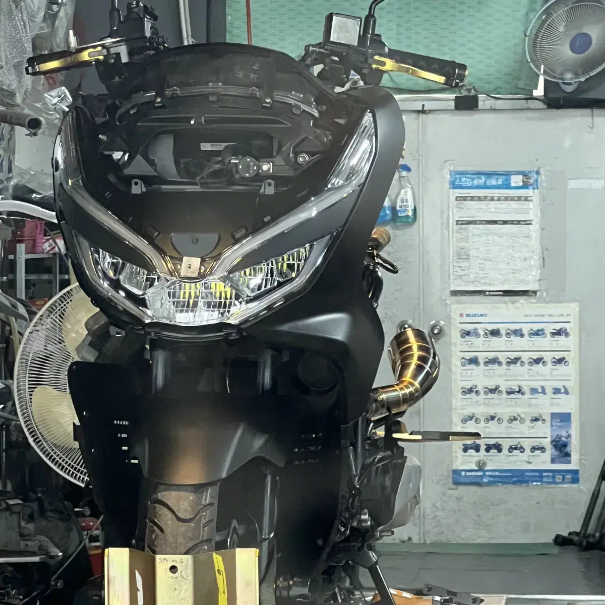 PCX150 롱휠베이스 커스텀 차량