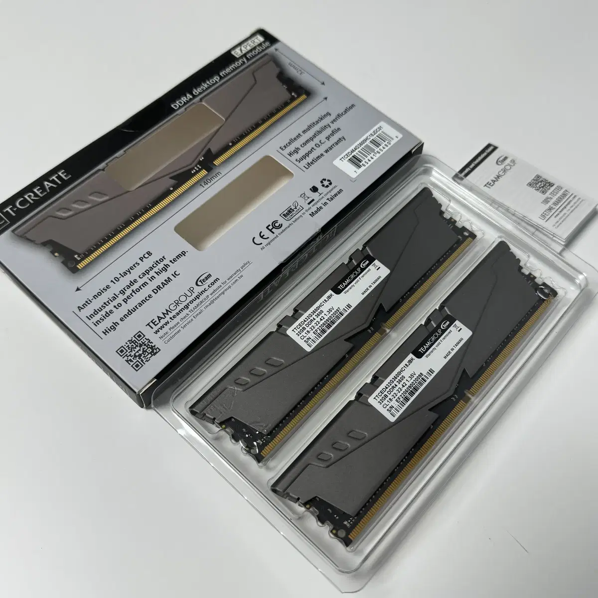 팀그룹 DDR4 XMP 메모리 램 64GB 32x2G RAM