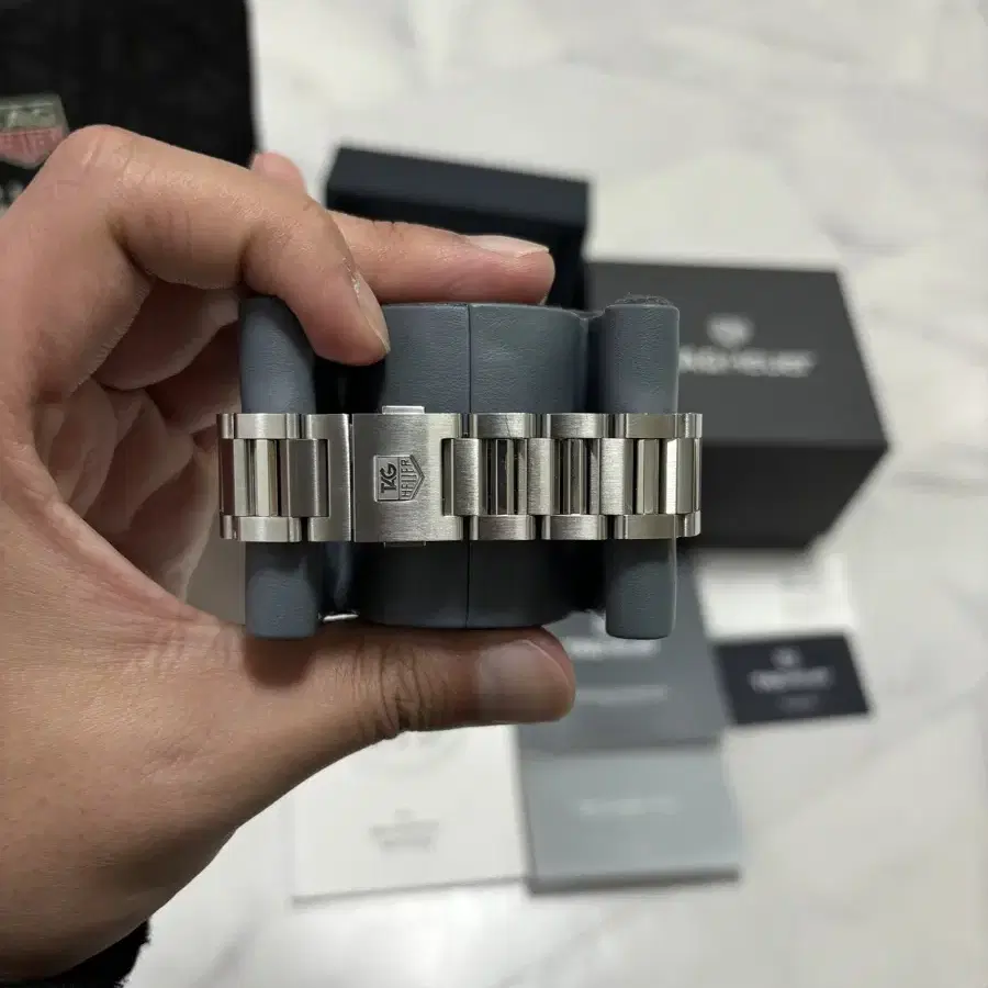 태그호이어 까레라 데이데이트 41mm 청판 풀박스 판매