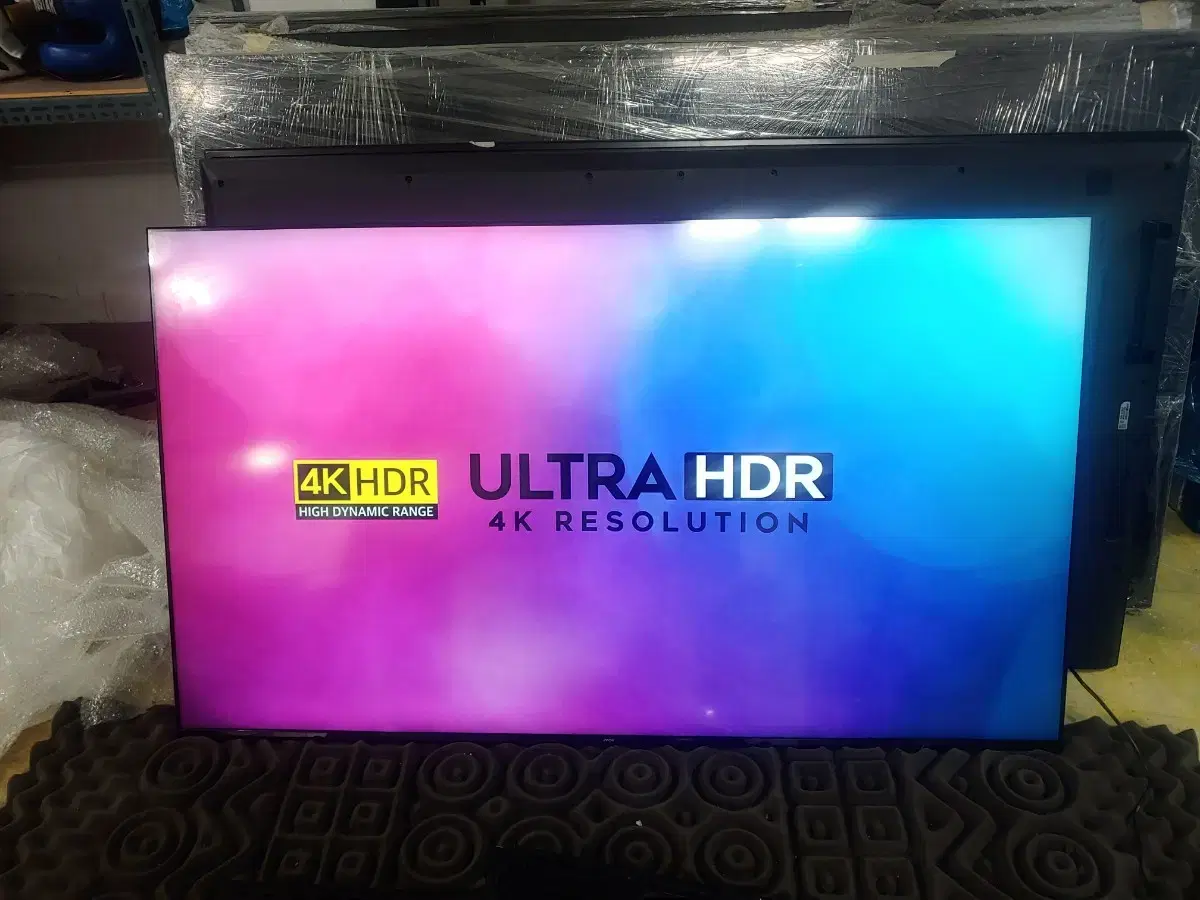 이노스 70인치 tv new e7000uhd 판매합니다.