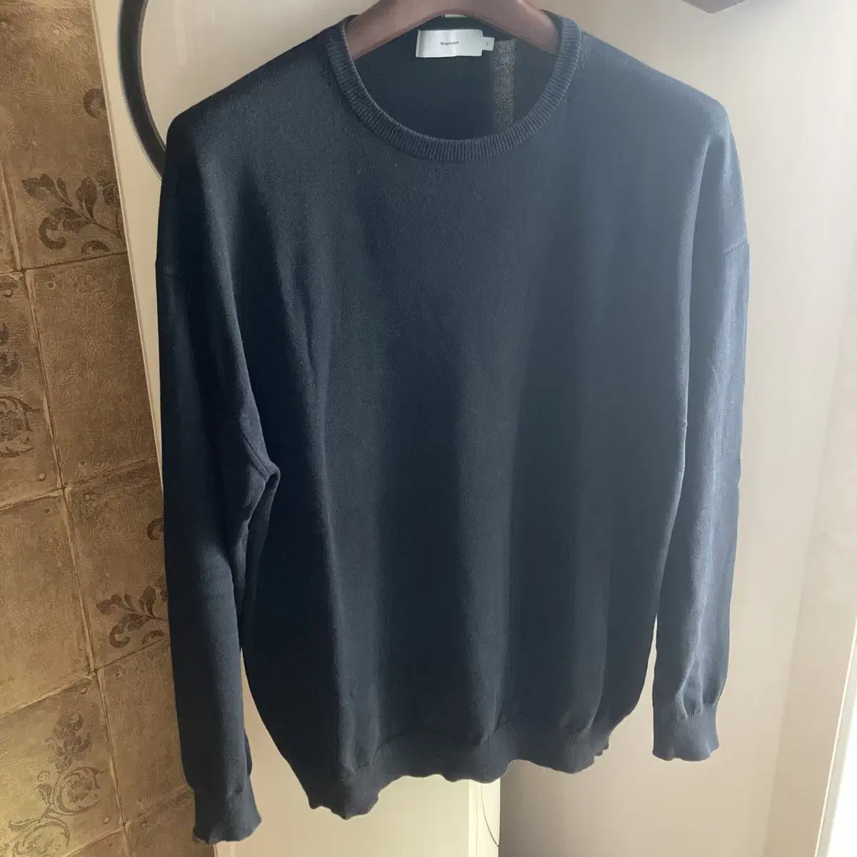 (2) Grafpaper soobin L/S Crew Neck Knit Black