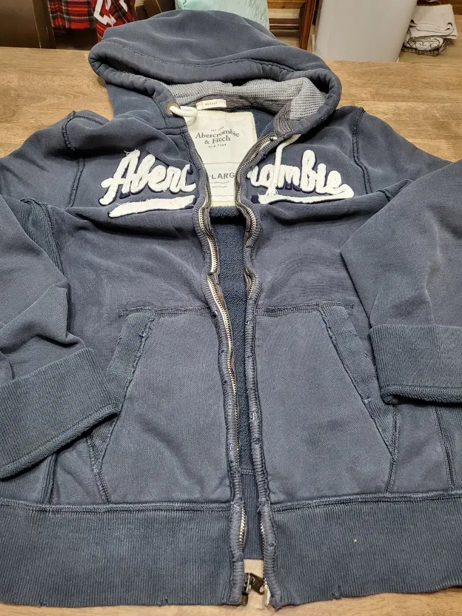 Abercrombie & Fitch Men's Hooded Zipped Up