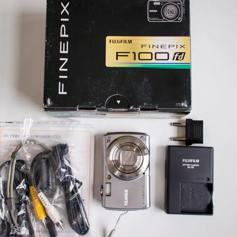 Fujifilm Finepix F100fd