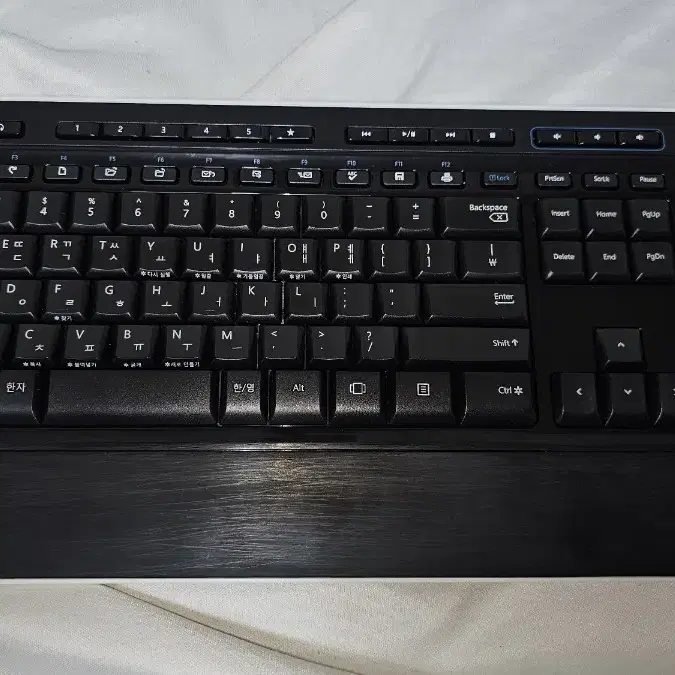 (마이크로소프트 )wireless Keyboard3050키보드 팝니다.