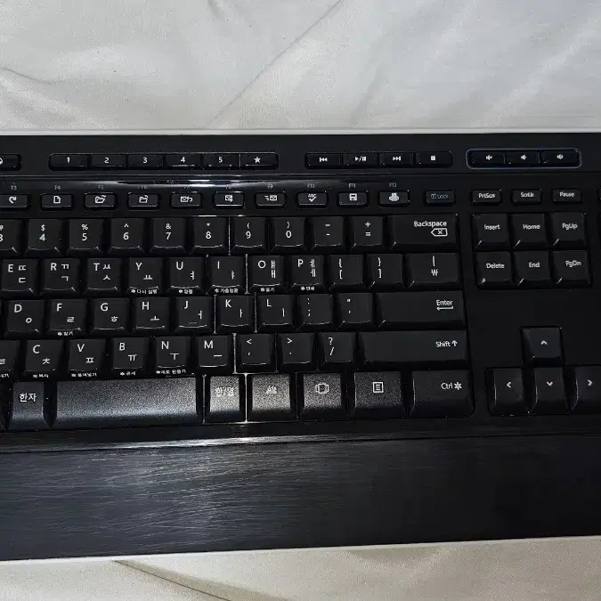 (마이크로소프트 )wireless Keyboard3050키보드 팝니다.