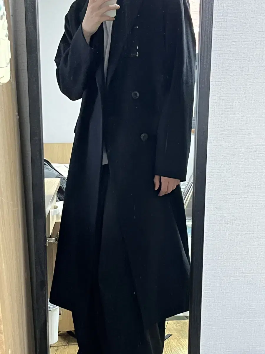 Zuu Peaked lapel long coat in black size S