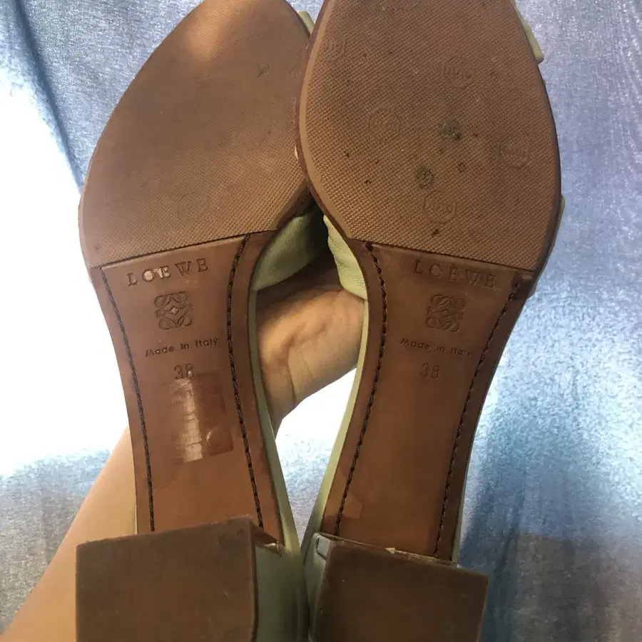 LOEWE 38 lambskin mule heels KR245