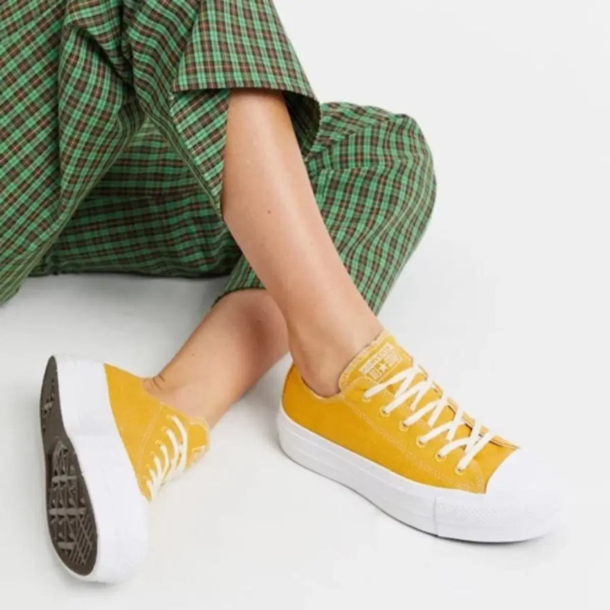 Yellow Converse sneakers 240