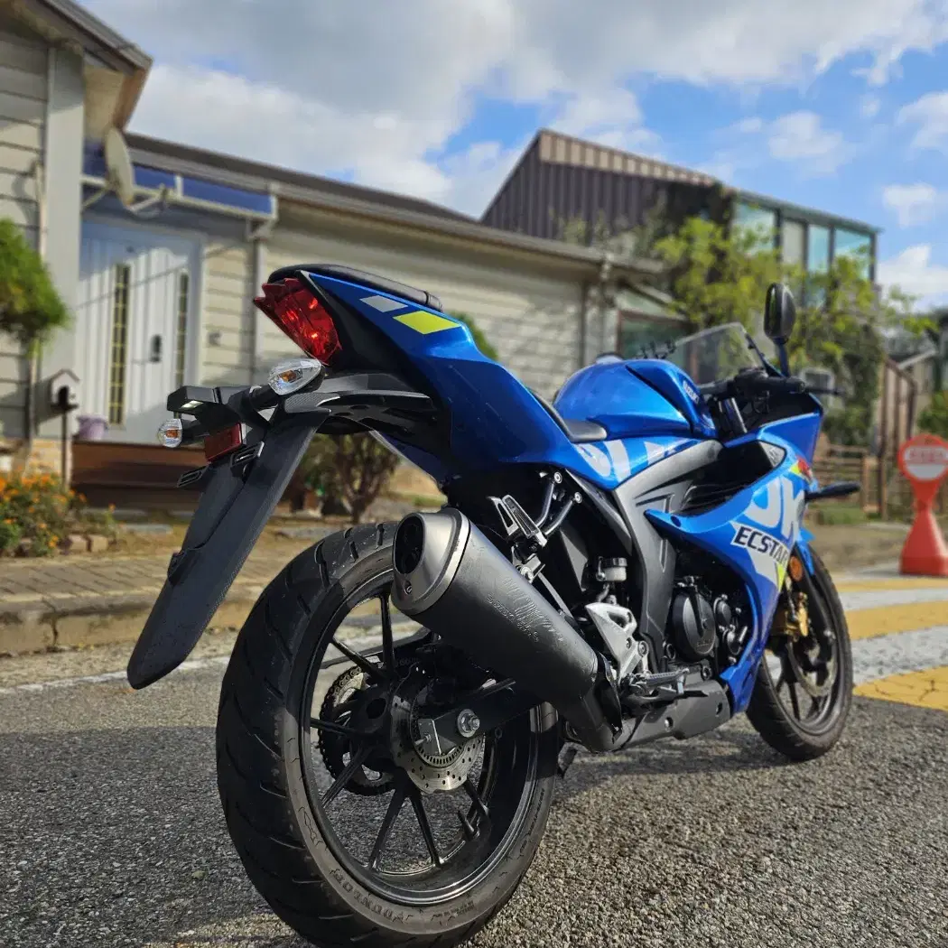 신차보증)A급 스즈키 gsx-r125 24년형 7천키로 최저가 판매!