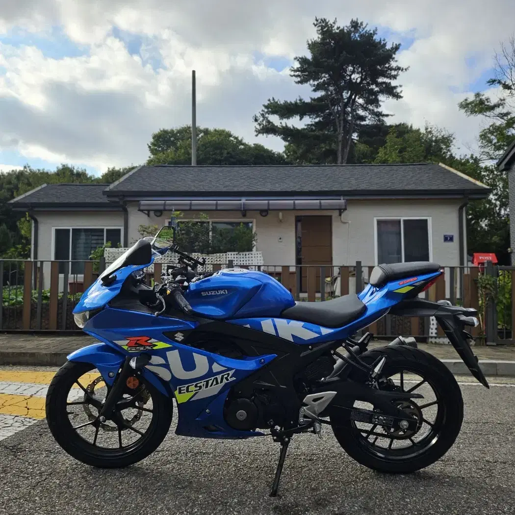 신차보증)A급 스즈키 gsx-r125 24년형 7천키로 최저가 판매!