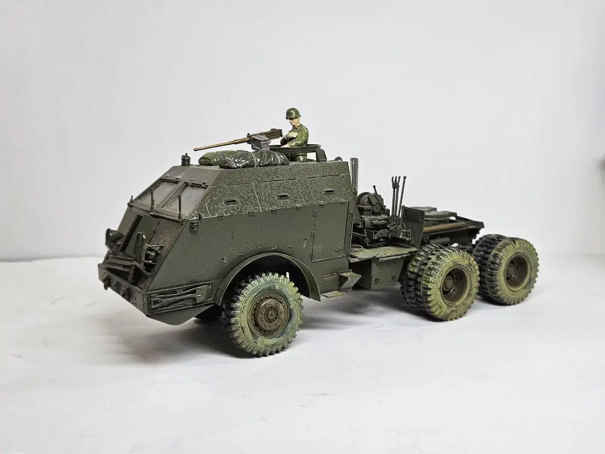 조립 정크 타미야 1/35 M26 전차 회수차