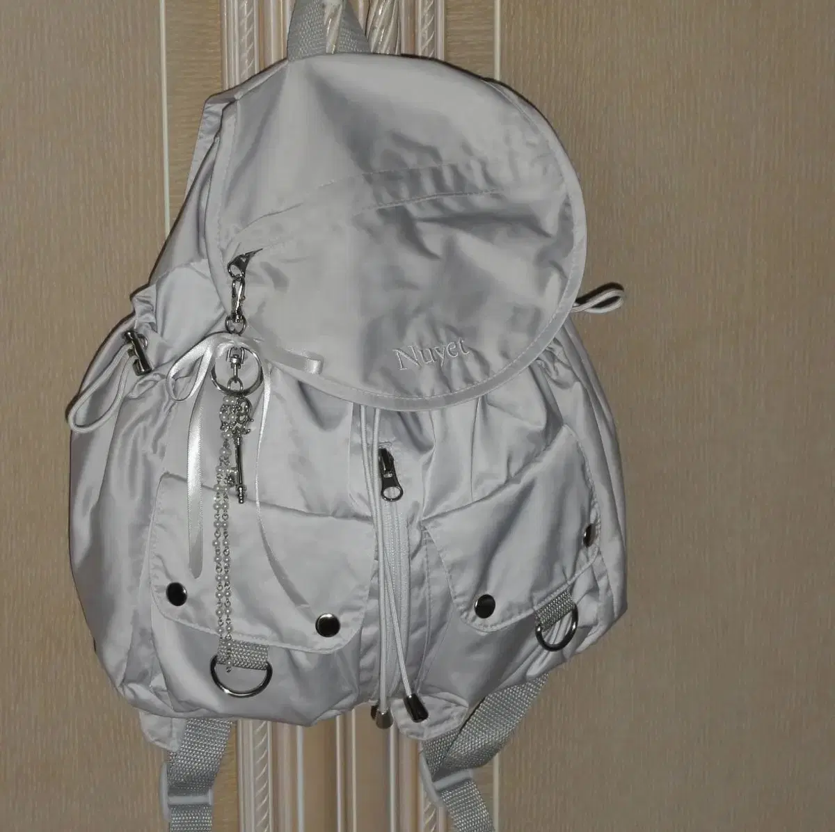 누옛 백팩 Nuyet round pocket backpack gray