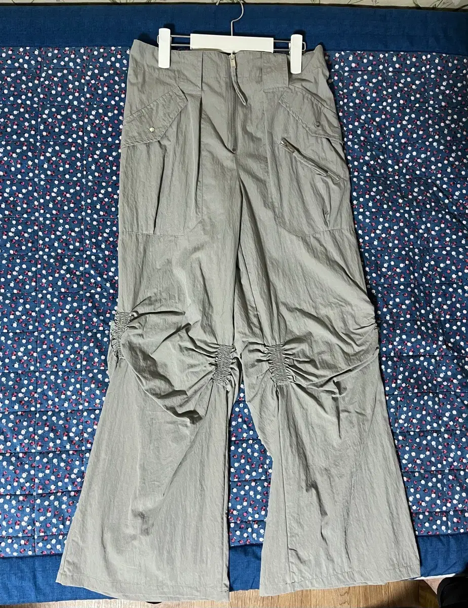 나체 Nache EXPOSURE ZIP DETAIL PANTS