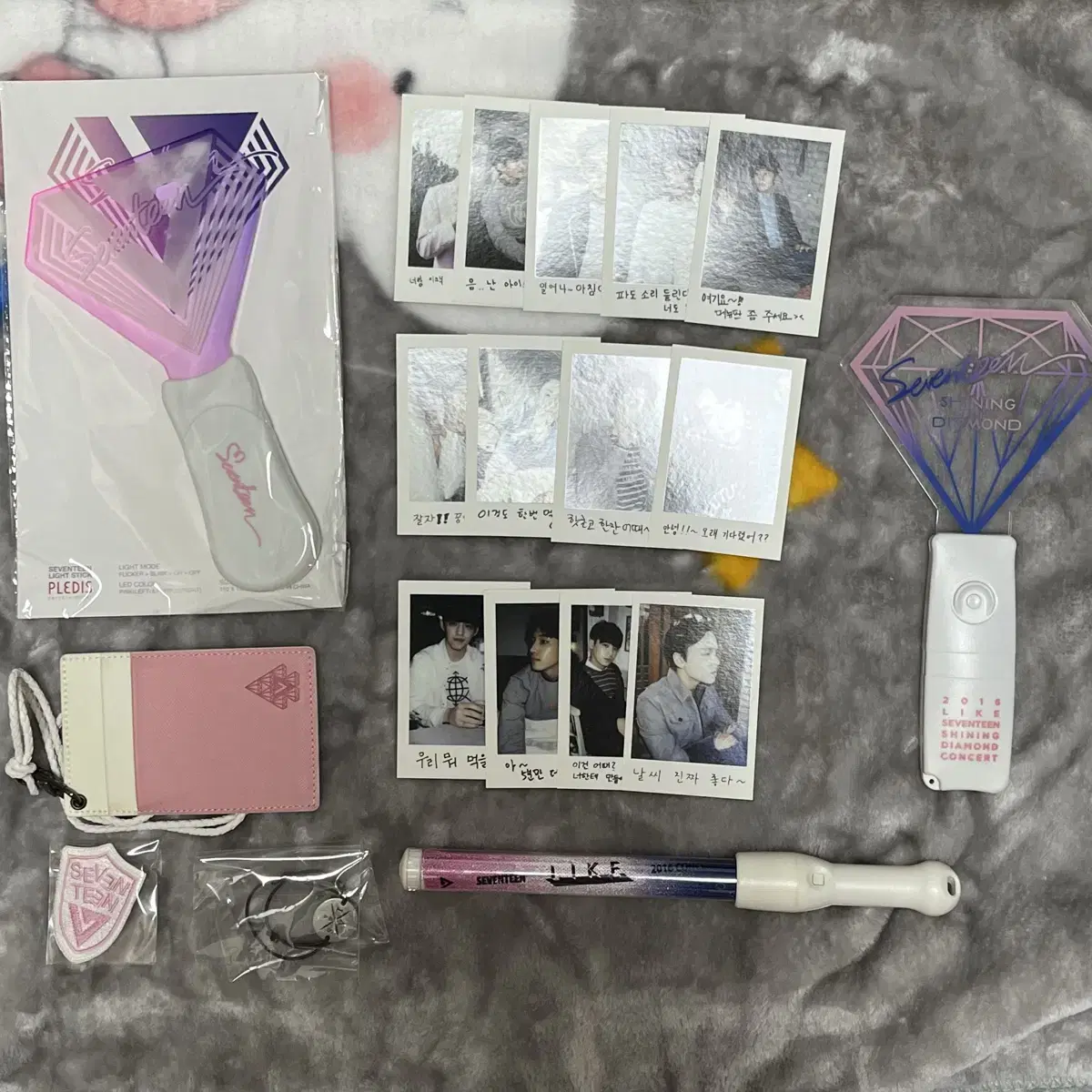 Seventeen assorted merchandise