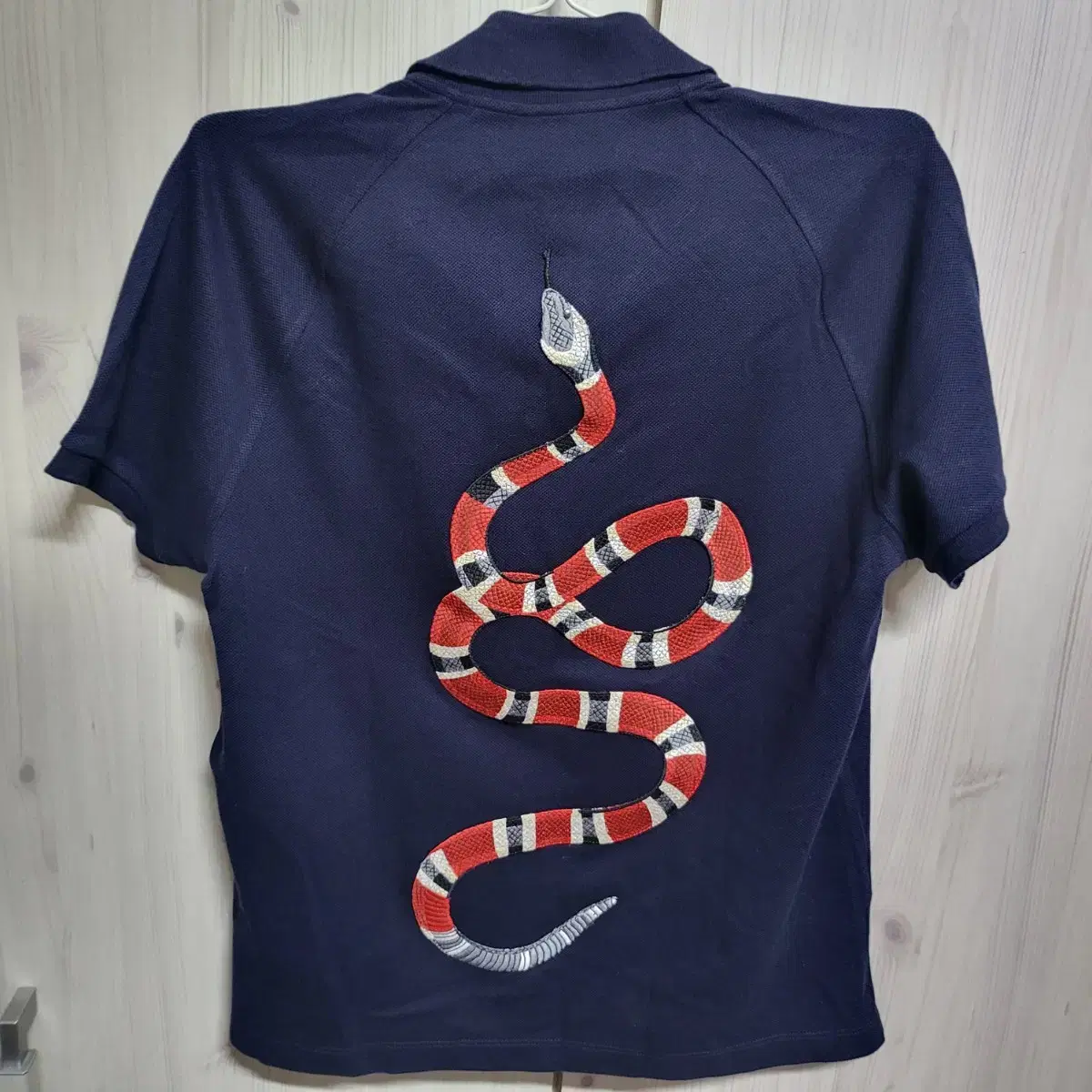 Gucci Snake Appliqué Polo Vahn T-shirt