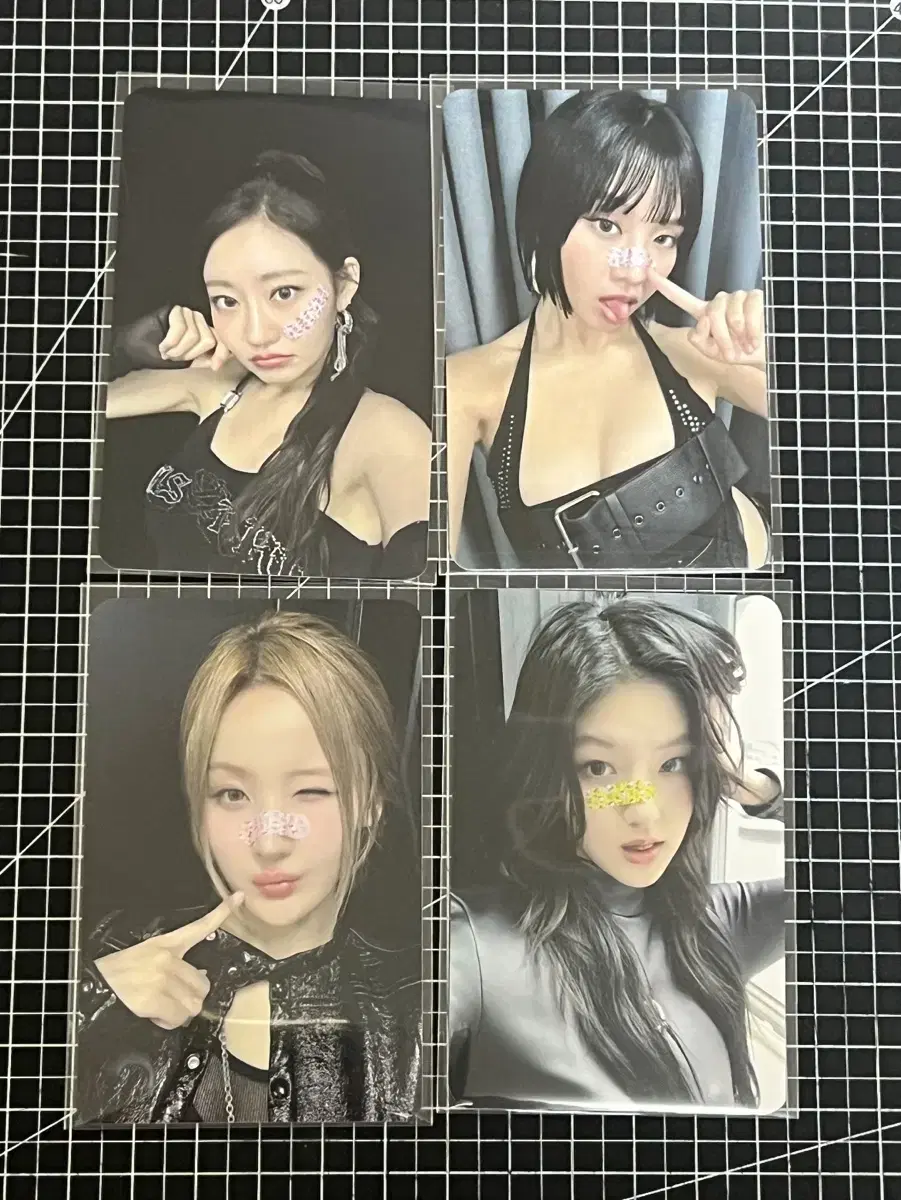 Unsealed, with unreleased photocard ) kiss of life keyoff sign album julinattybellehaneul